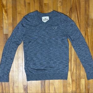 Men’s Hollister V-neck Knit sweater
